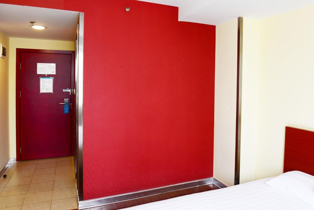 Hanting Express Shanghai Middle Sichuan Road Xangai Exterior foto